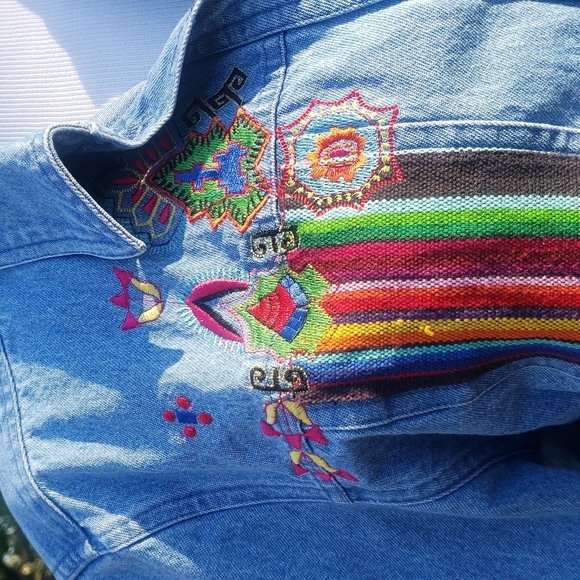 Tantrums boho Aztec tribal Mexican art Jean jacket medium - Picture 2 of 8